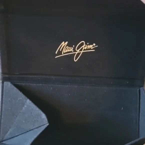 Maui Jim Case - Picture 3 of 3